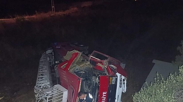 Antalya Büyükşehir Belediyesi İtfaiyesi’nden  yangınlara hızlı ve etkin müdahale