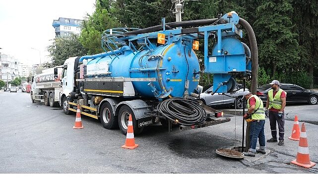 ASAT Alanya’da yağmursuyu hatlarını temizliyor