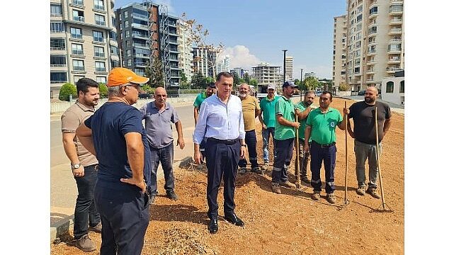 Başkan Abdullah Özyiğit iki mahallede çalışmaları yerinde inceledi