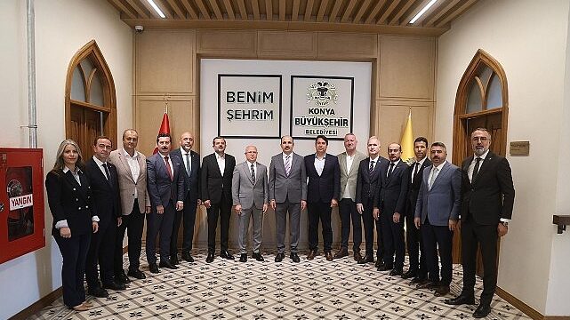 Başkan Altay Bursalı Belediye Başkanlarına Konya Modeli Belediyecilik Çalışmalarını Anlattı