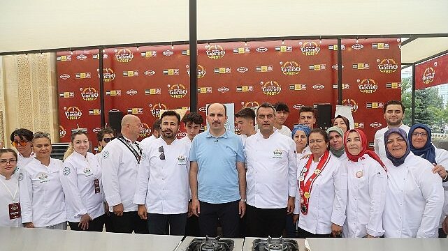 Başkan Altay Gastrofest’e Katılan Yüz Binlerce Misafire, Şeflere ve Esnafa Teşekkür Etti