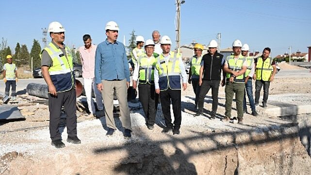 Başkan Altay: “Kurak Dönemlerde Şehir Merkezine Su Aktaracak 62 KM’lik Hatta Bağlantı Çalışmalarına Başladık”
