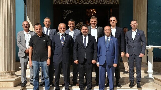 Başkan Çırpanoğlu Kahramankazanlı Yönetici ve Bürokratlarla Buluştu