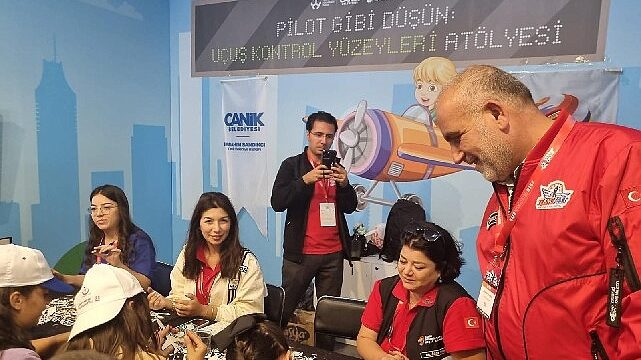 Başkan İbrahim Sandıkçı TEKNOFEST İstanbul’da Gençlerle Buluştu