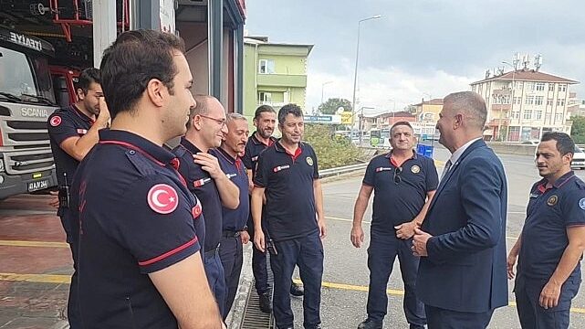 Başkan Sezer Kahraman İtfaiyecilerin Haftasını Kutladı