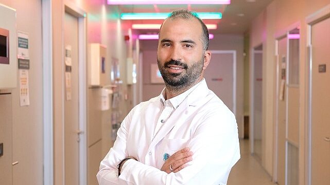 Büyük yaşamsal krizlerin yarattığı stres intihar riskini artırabiliyor!