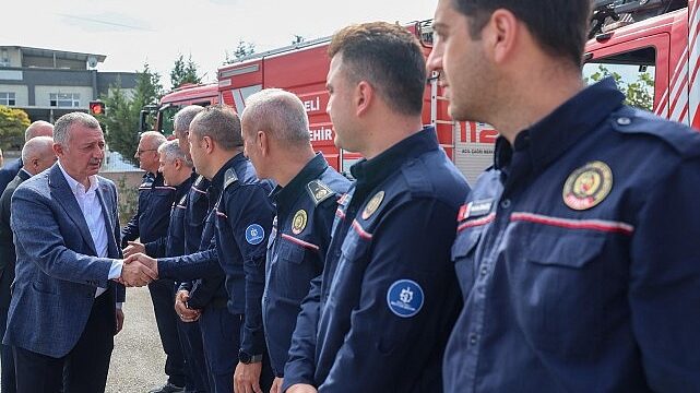Büyükakın: İtfaiye erlerimiz Türkiye’nin kahramanları