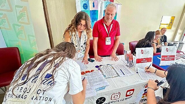 Büyükşehir “Genç İzmir” ile üniversite kampüslerinde