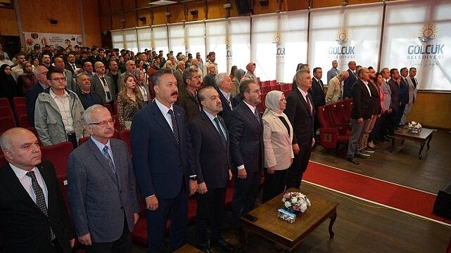 Hareket Dergisi ve Nurettin Topçu Sempozyumu Başladı