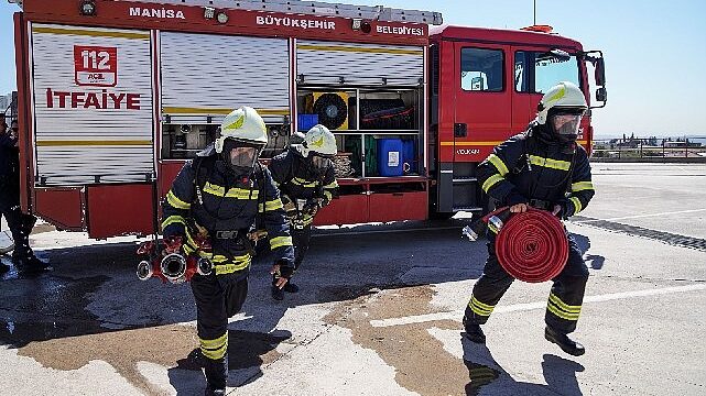İzmir ile Manisa arasında olası afetlere karşı örnek iş birliği