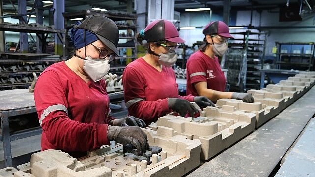Kadın İstihdamı Türk Sanayinin Geleceğini Şekillendiriyor