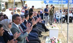Kartepe’de İlk Ders Zili Çaldı