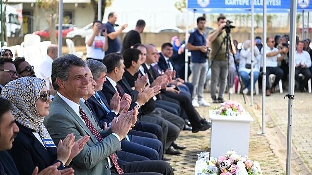 Kartepe’de İlk Ders Zili Çaldı