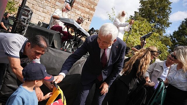 Kemalpaşa’da Kırtasiye Malzemeleri Belediyeden