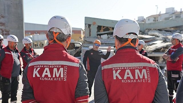 ​Konak’ın hayat kurtaracak timi sahaya indi