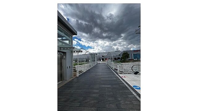 Şehir Hastanesi üst geçidinde hummalı çalışma