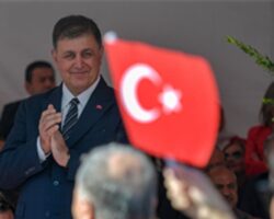 Tugay: 9 Eylül’ün önemini gençlerimize, çocuklarımıza anlatmaya devam ediyoruz