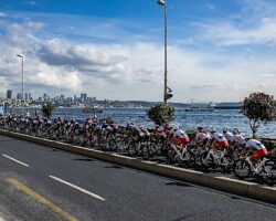 Uluslararası Bisiklet Turu Tour of İstanbul Tarihi Yarımadada Sona Erdi