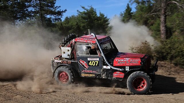 Vezirköprü’de Nefes Kesen Offroad Mücadelesi