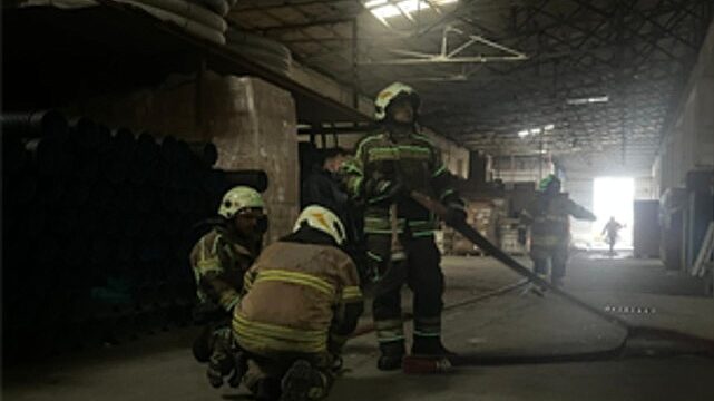 Bornova’daki depo yangınına hızlı müdahale