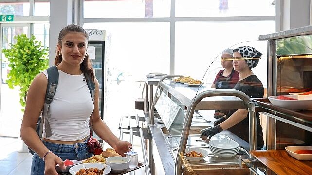 Buca Belediyesi’nden öğrenci bütçesine destek