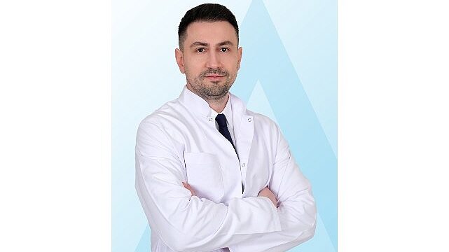 Cep telefonundan sporda zorlayıcı hareketlere!