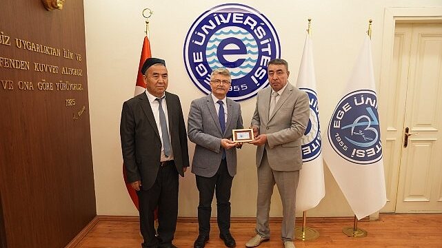 Ege Üniversitesi ve Namangan Devlet Üniversitesi arasındaki uluslararası kültürel iş birliği güçleniyor