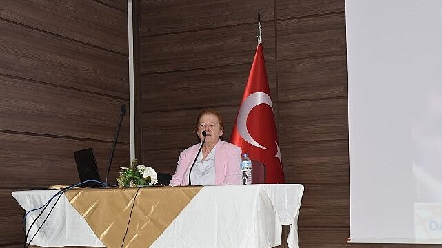 EÜ’de uluslararası araştırma ve burs fırsatları konuşuldu