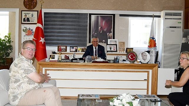 Finlandiya’lı Başkan’dan Başkan Topaloğlu’na ziyaret