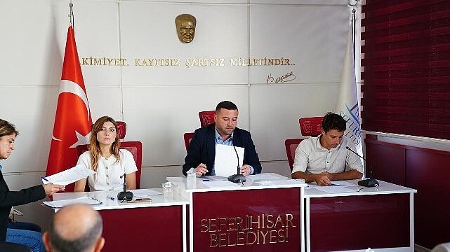 Karakayalar “Mahalle”statüsüne kavuştu, adı “Necat Hepkon” oldu