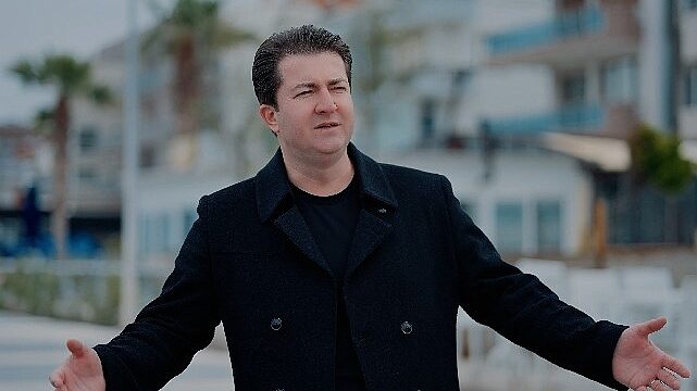 Ömer Faruk Özcan’dan Yeni Şarkı: ‘Ben Gelmeden Ölme Diyor’