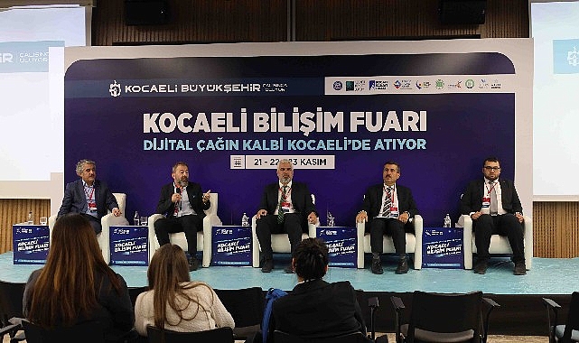 Bilişim Fuarı’nda “Yapay Zeka” ve “Girişimcilik” rüzgârı
