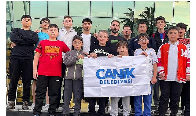Canikli Sporculardan Şampiyonaya Damga