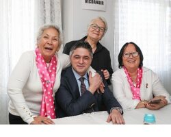 Aliağa Belediye Başkanı Serkan Acar’a Desteklerinden Dolayı Özel Şilt