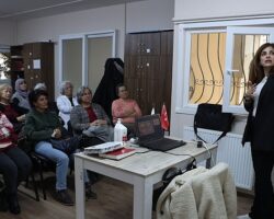 Altın Yıllar Yaşam Merkezi’nde ‘Birlikte Güzel Yaş Almak’ semineri