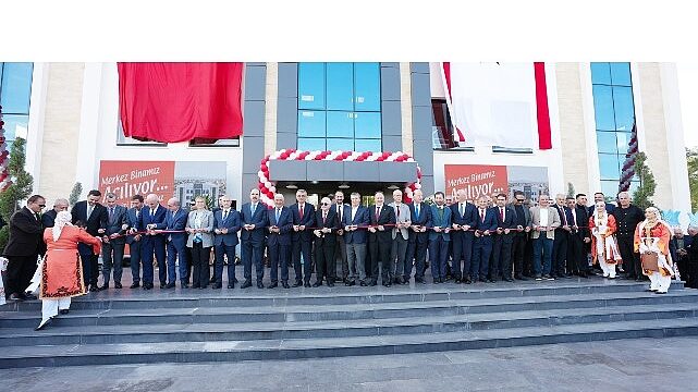 Başkan Altay, KKTC’de Güzelyurt Belediye Binası Açılışına Katıldı, TDBB İcra Kurulu Toplantısına Başkanlık Etti