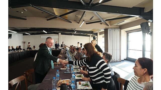 Başkan Büyükakın: “Büyüklerimiz, şehrimizin hazineleridir”