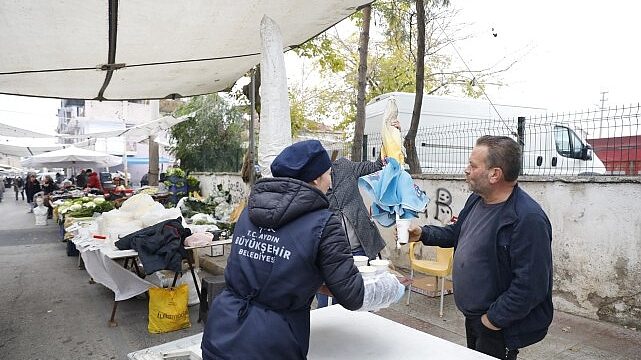 Başkan Çerçioğlu’nun Soğuk Kış Günlerinde İçleri Isıtan İkramı Bu Yıl da Vatandaşlarla Buluşuyor