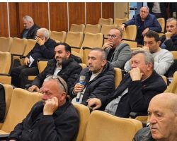 Başkan Sezer Muhtarlarla Bir Araya Geldi