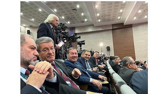 Başkan Topuz, OSBÜK 23. Olağan Genel Kurul Toplantısı’na Katıldı