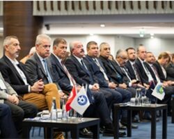 Başkan Tugay: Kooperatiflerle iş birliği içinde sorunları aşacağız