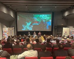 Beyoğlu Sineması’nda Nostaljik Durak: İETT ve Sinema Buluşması