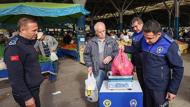 Buca Belediyesi’nden tüketiciyi koruyan uygulama