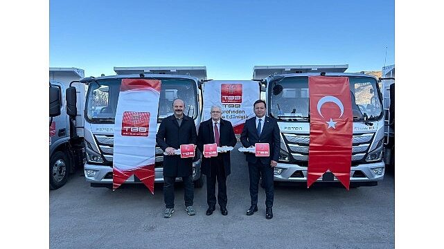 Burhaniye Belediyesi Araç Filosunu Güçlendiriyor