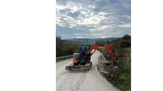 Büyükşehir, V kanal temizliğiyle yolları koruyor