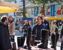 Büyükşehir Zabıtasından kaldırım işgallerine sıkı denetim