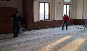 Büyükşehir’den Şekerpınar’daki camiye detaylı temizlik