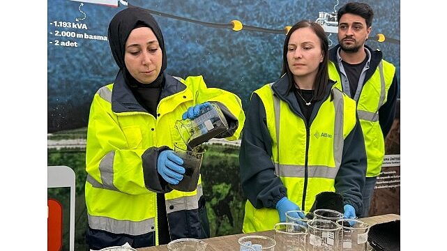 Dip çamuru projesinde  geleceklerini gördüler