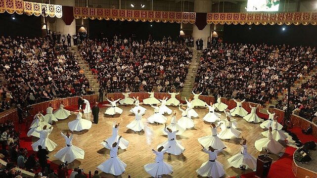 Dünyanın Dört Bir Yanından Mevlana Dostları 752. Şeb-İ Arus’ta Buluştu