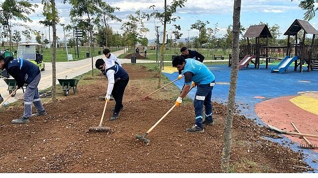 Gebze Millet Bahçesi’nde hızlı ve etkin çalışma